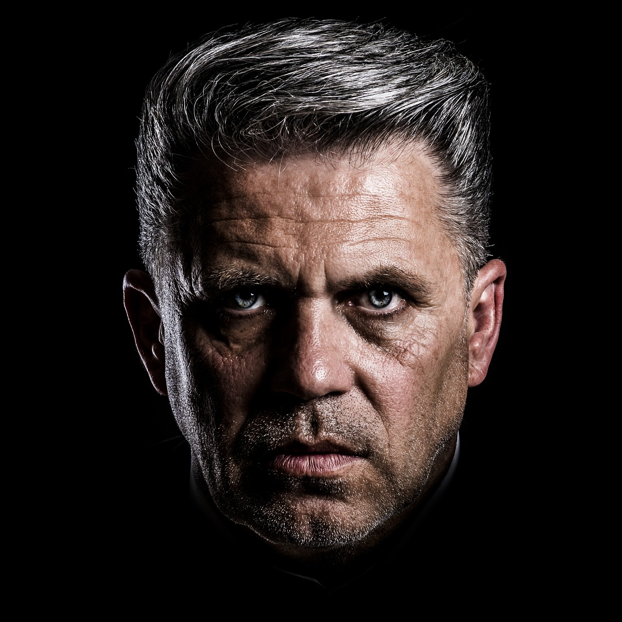 entdecken sie, wie influencer marken auf social media präsentieren, produkte bewerben und trends setzen. tipps und strategien für erfolgreiches influencer marketing.